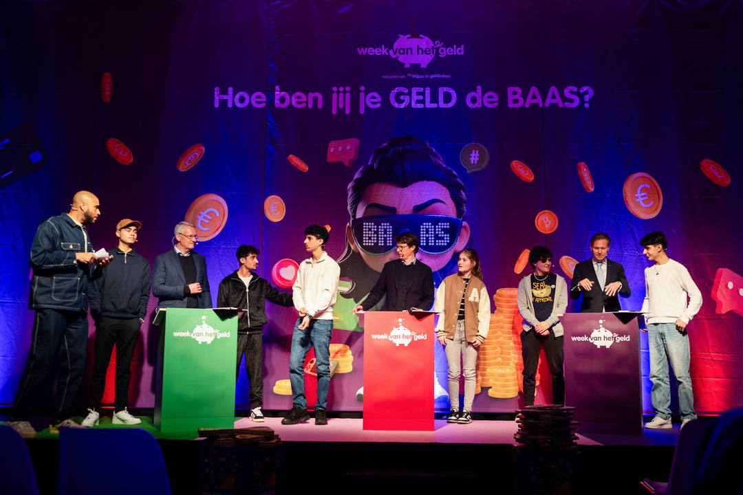 Katheders voor Week van het Geld