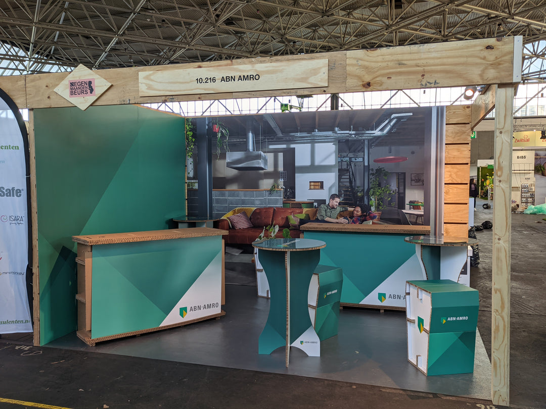 Beursstand voor ABN Amro op de Negenmaandenbeurs
