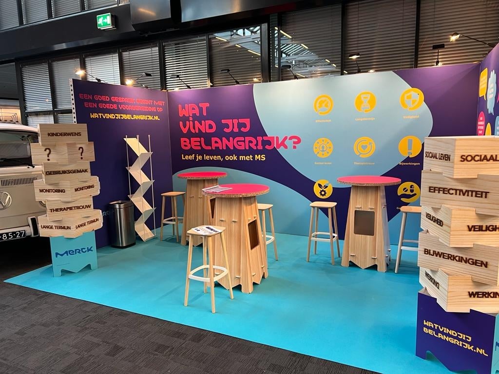 Statafels en Bouwblokken voor Expospaces