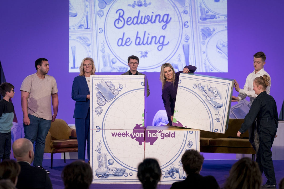 Kubussen en figuren voor Week van het geld
