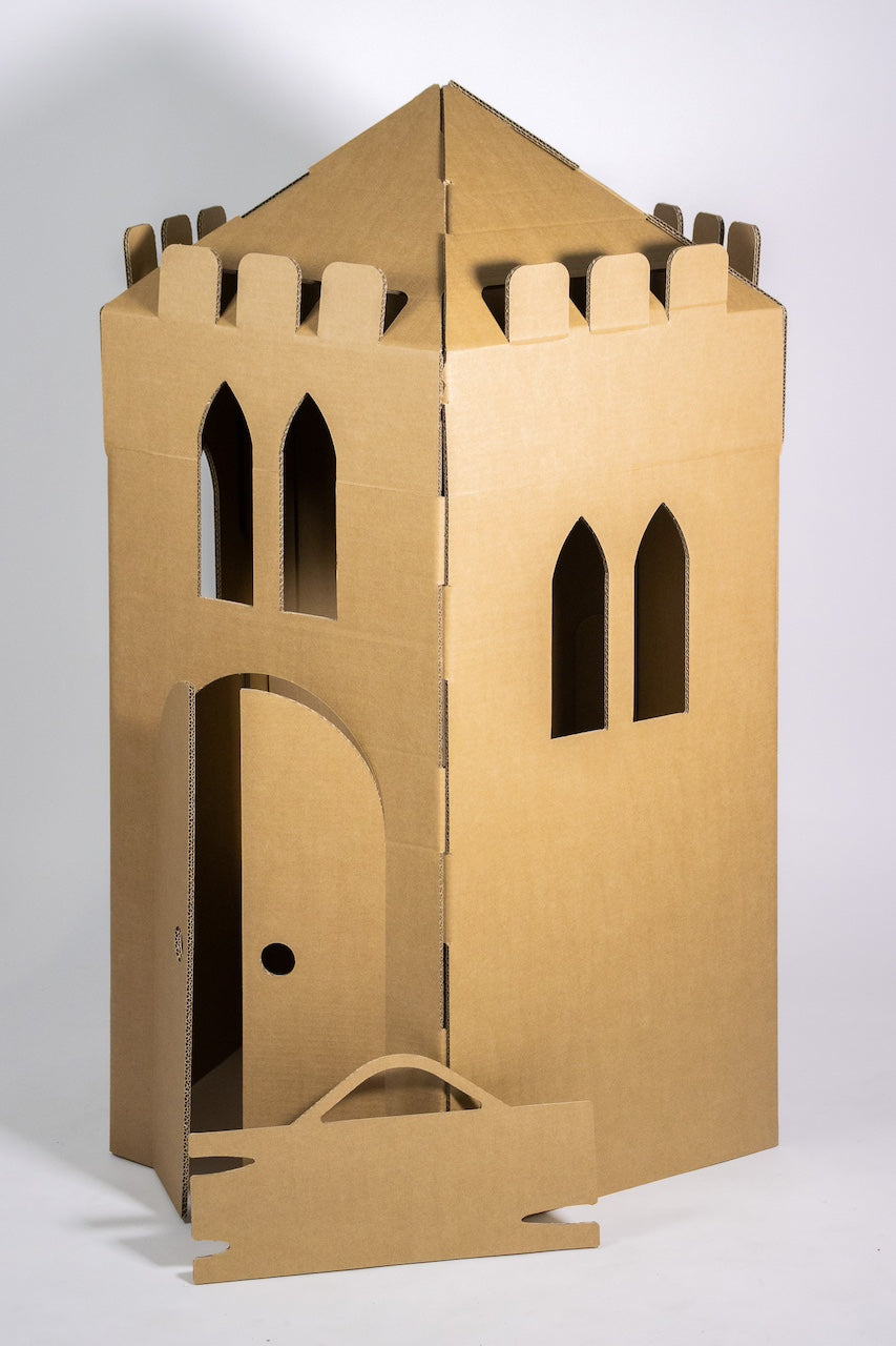 Burg aus Pappe