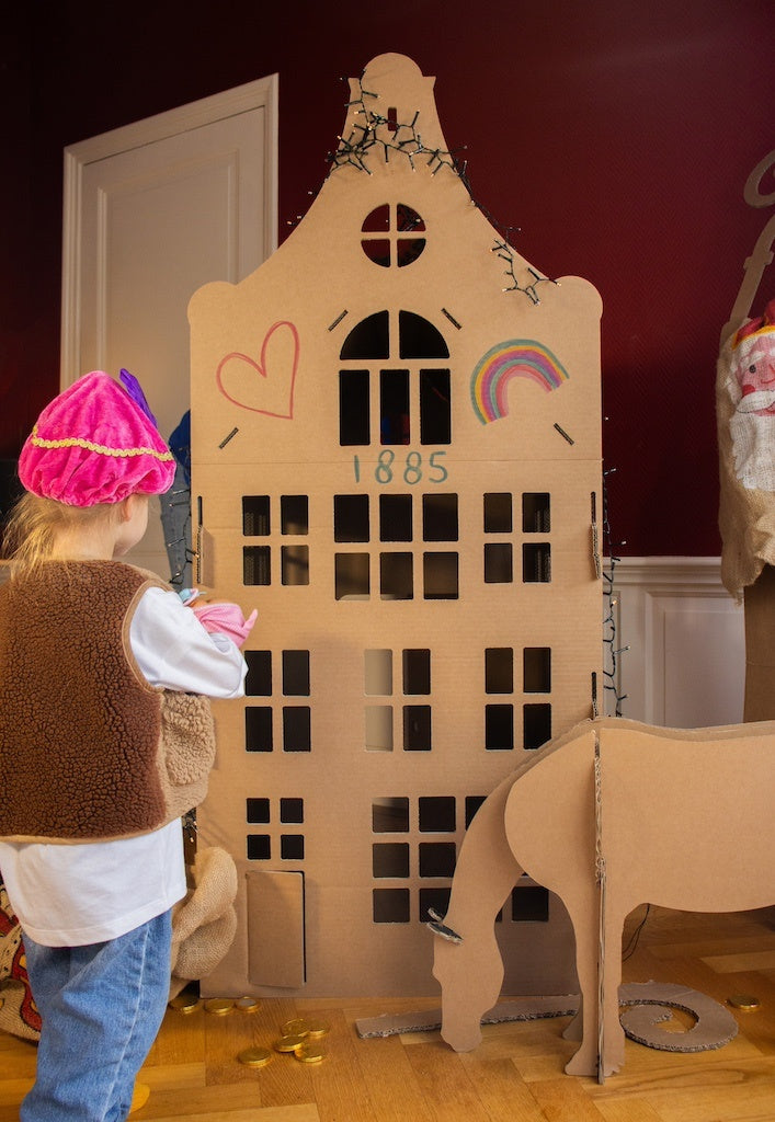 Grachtenhaus aus Pappe