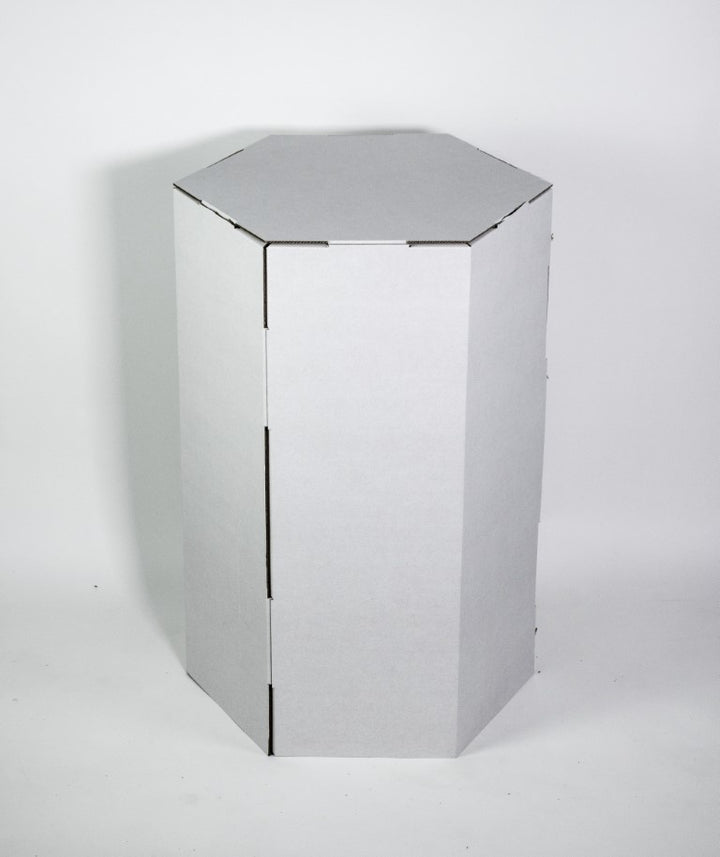 Kartonnen hexagon sokkel op maat