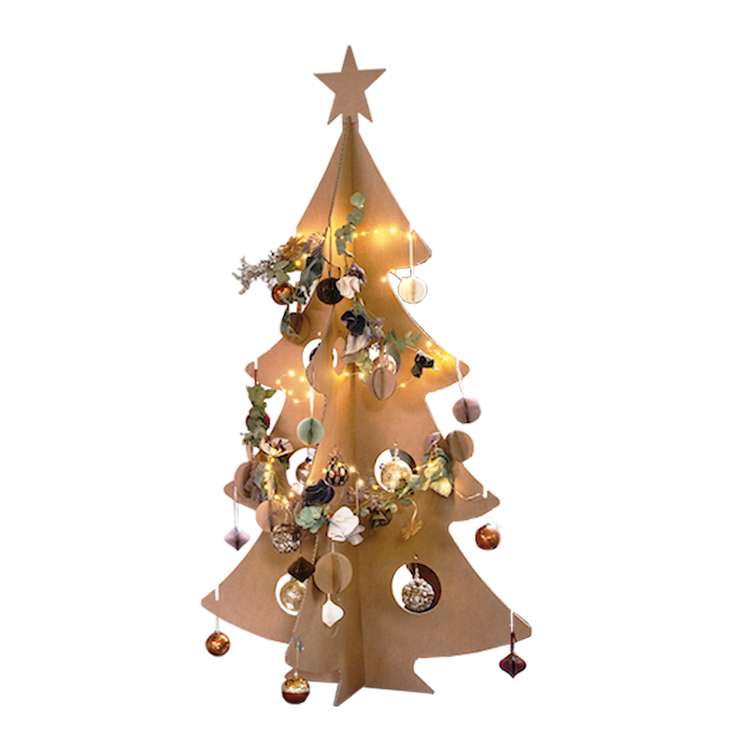 Weihnachtsbaum aus Pappe