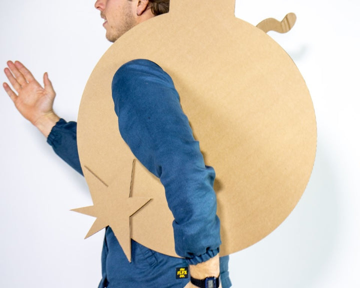 Pappbomben-Kostüm