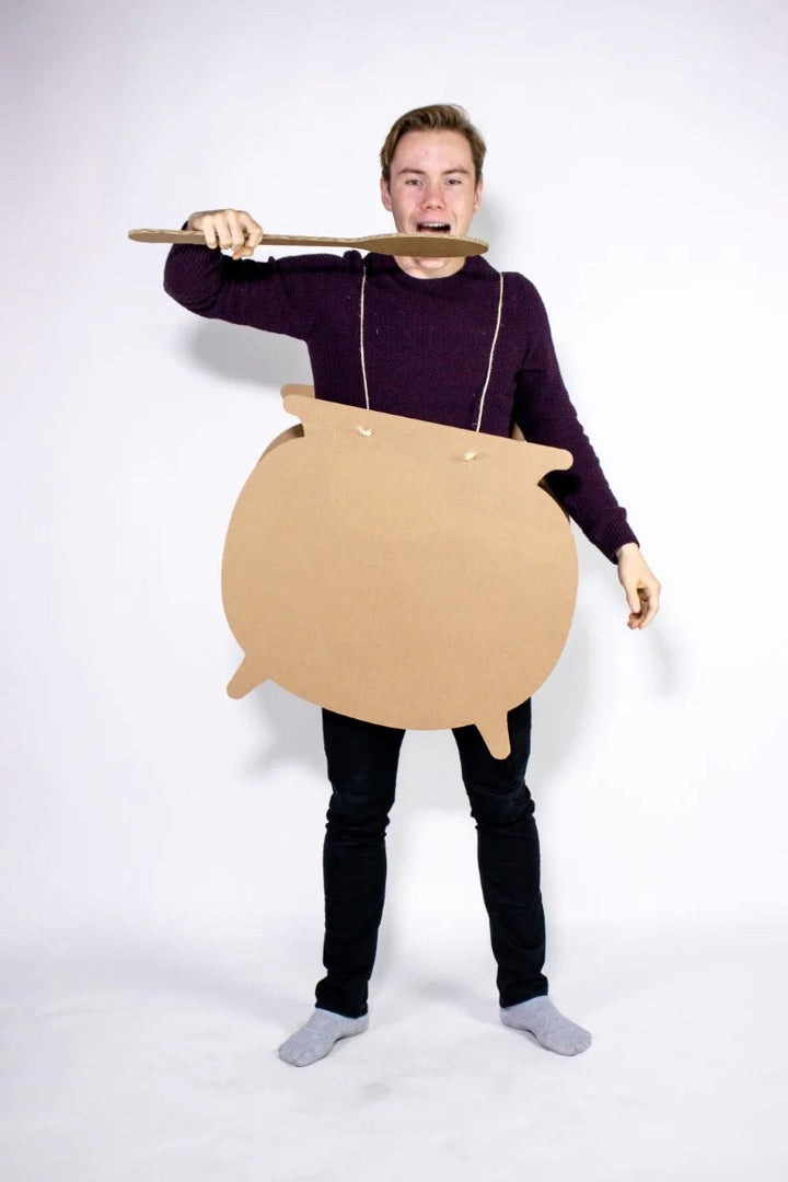 Hexenkessel aus Pappe - Kostüm