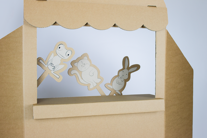 Puppentheater aus Pappe