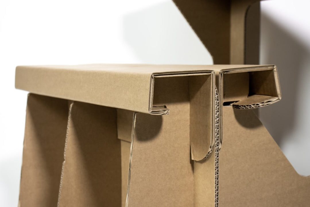 Zeichenbrett aus Karton