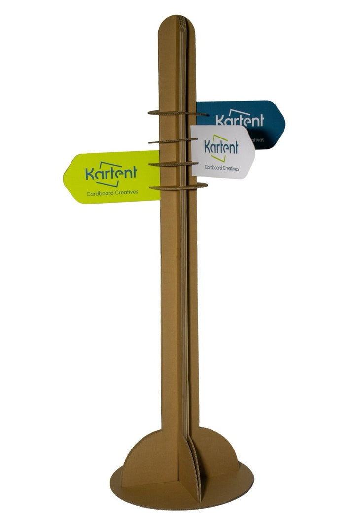 Kartonnen grote wegwijzer