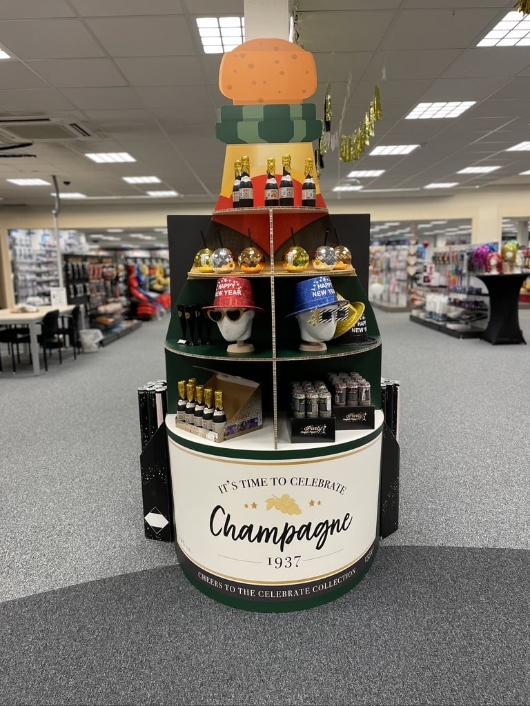 Champagne en Taart voor Koopman International