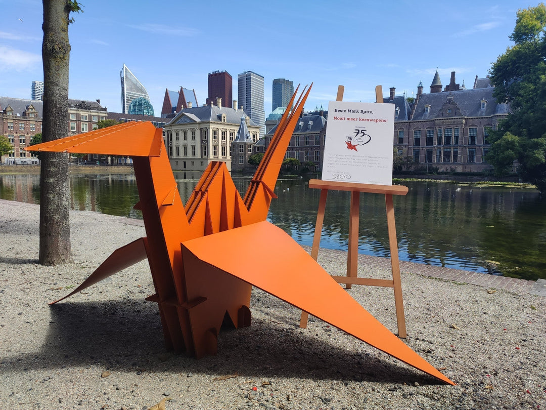 Kraanvogel voor Vredesbeweging PAX