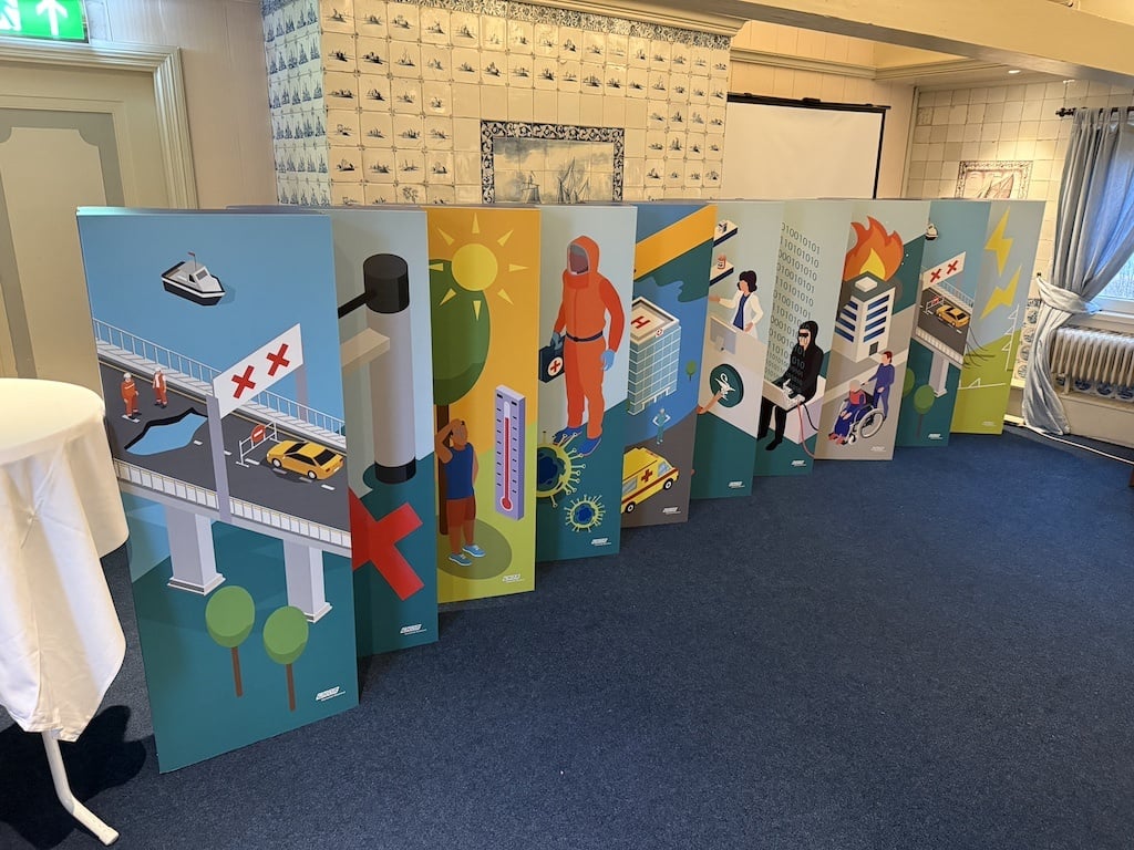 Gigantische dominostenen voor Lassooy Design