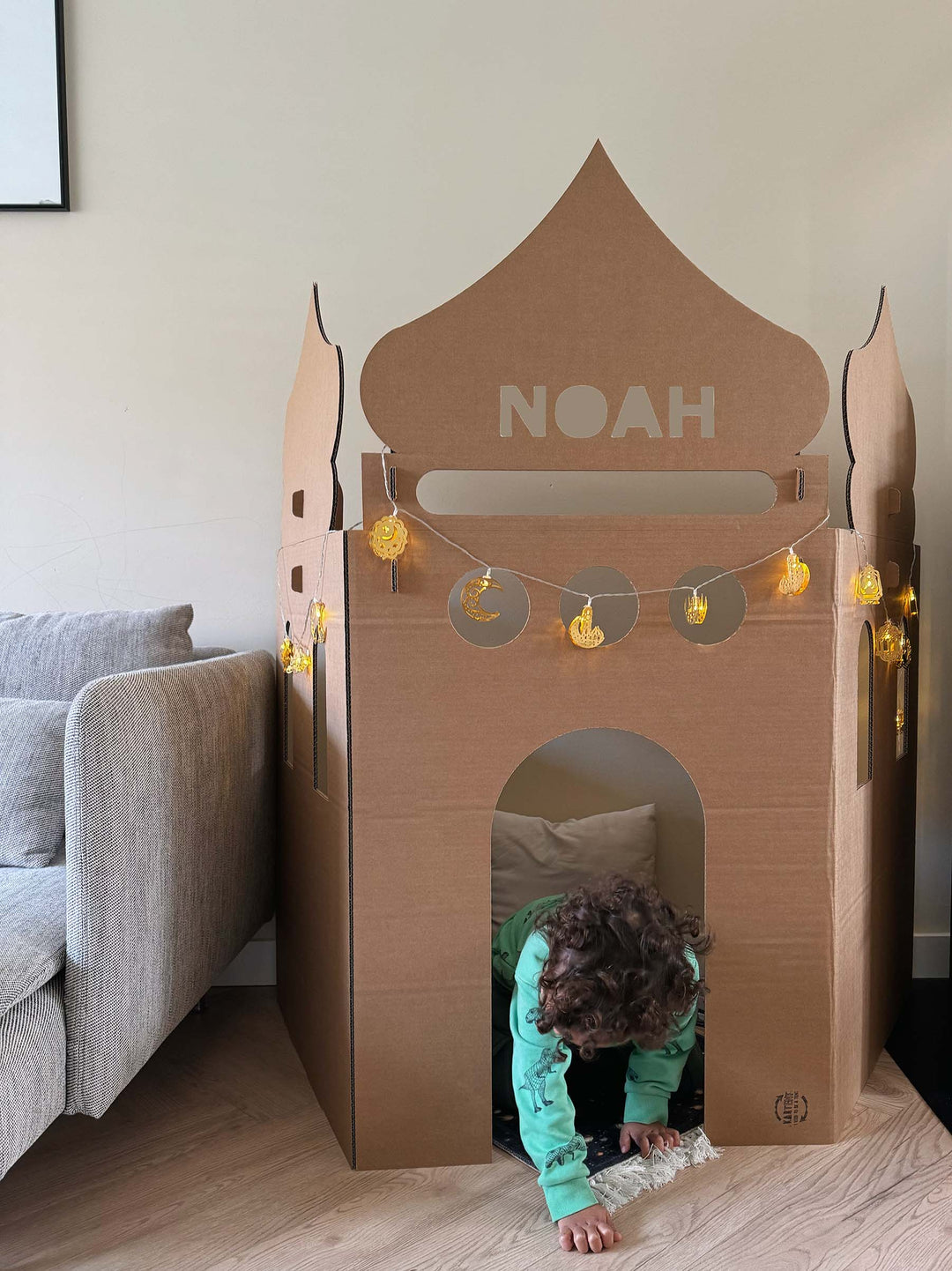 Arabische Spielwand aus Pappe