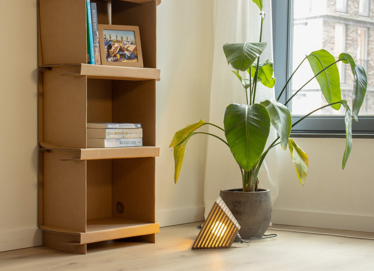 Bye-bye-winterdip-met-kartonnen-design-lampen-3