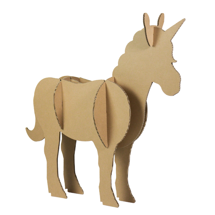 Kartonnen eenhoorn