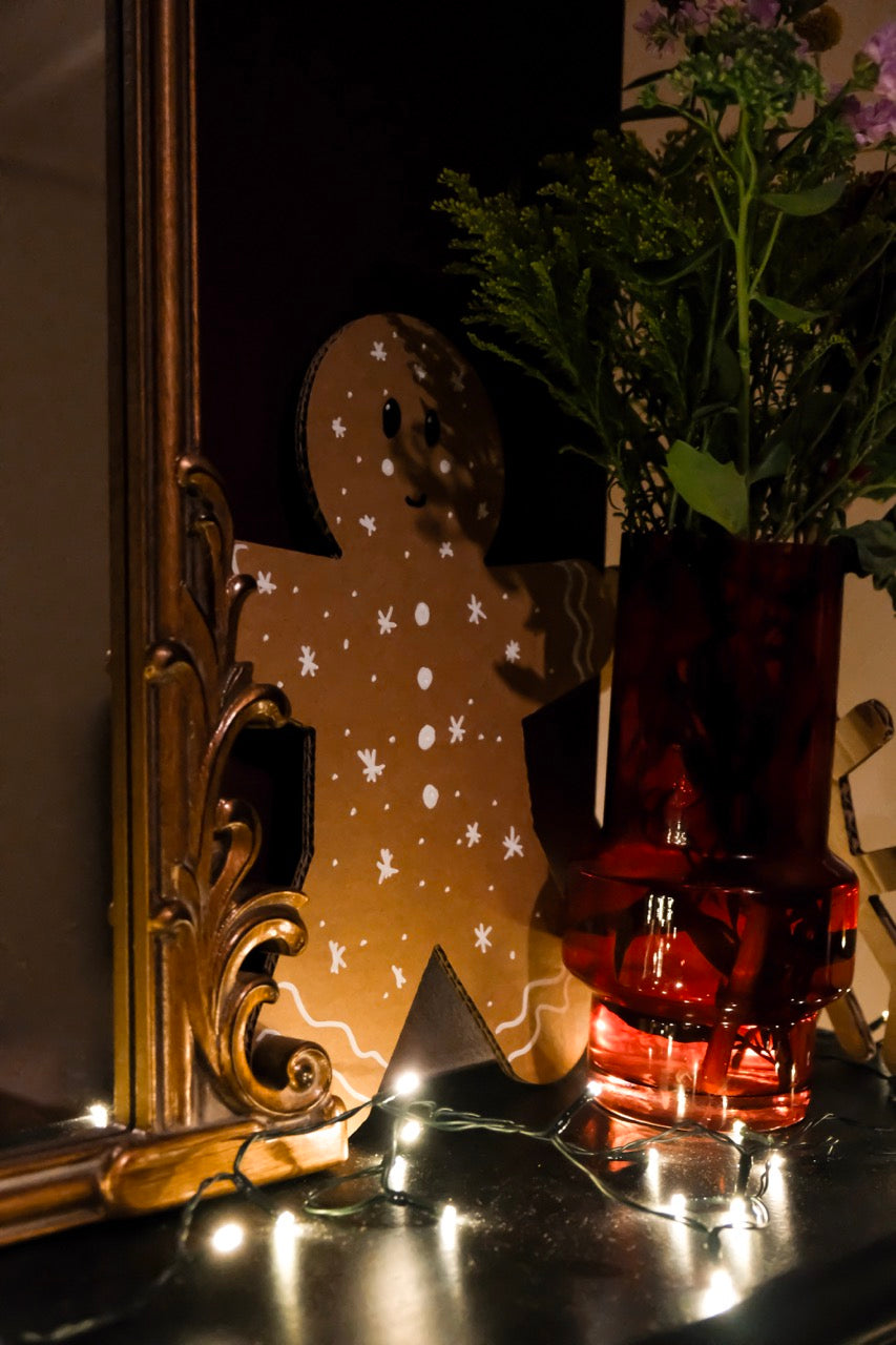 Kartonnen gingerbread mannetjes