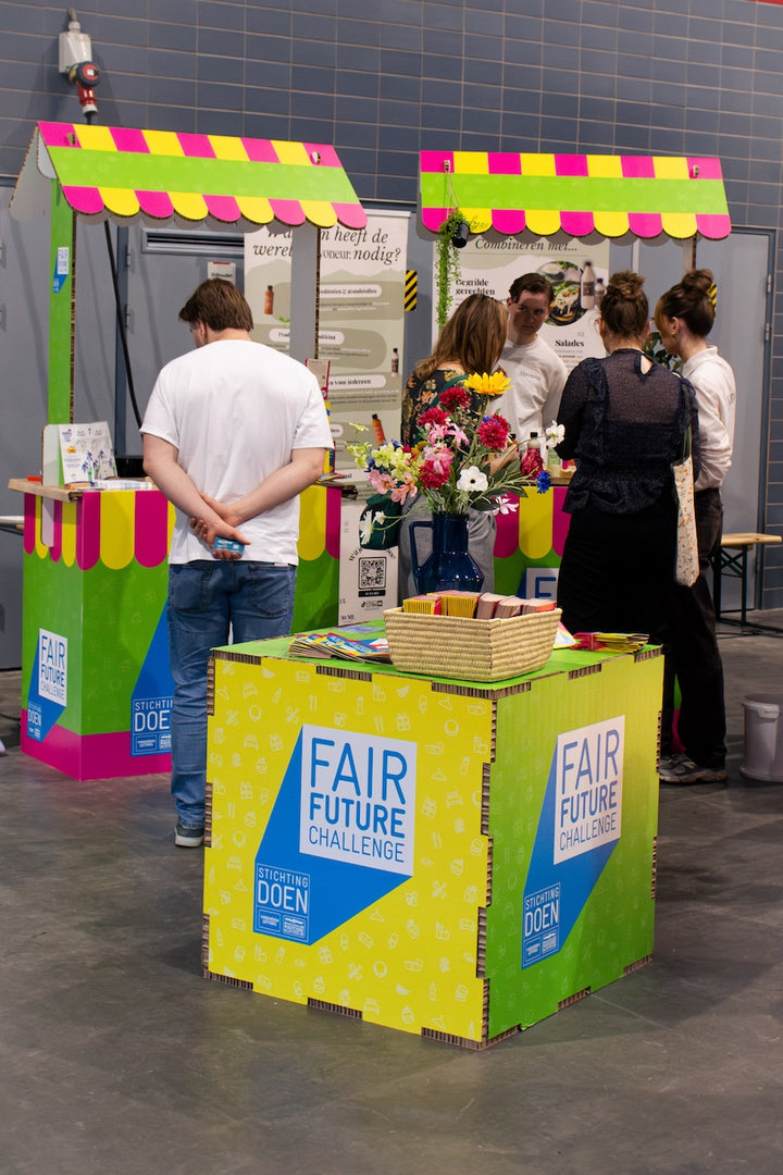 Kartonnen bedrukte marktkraam