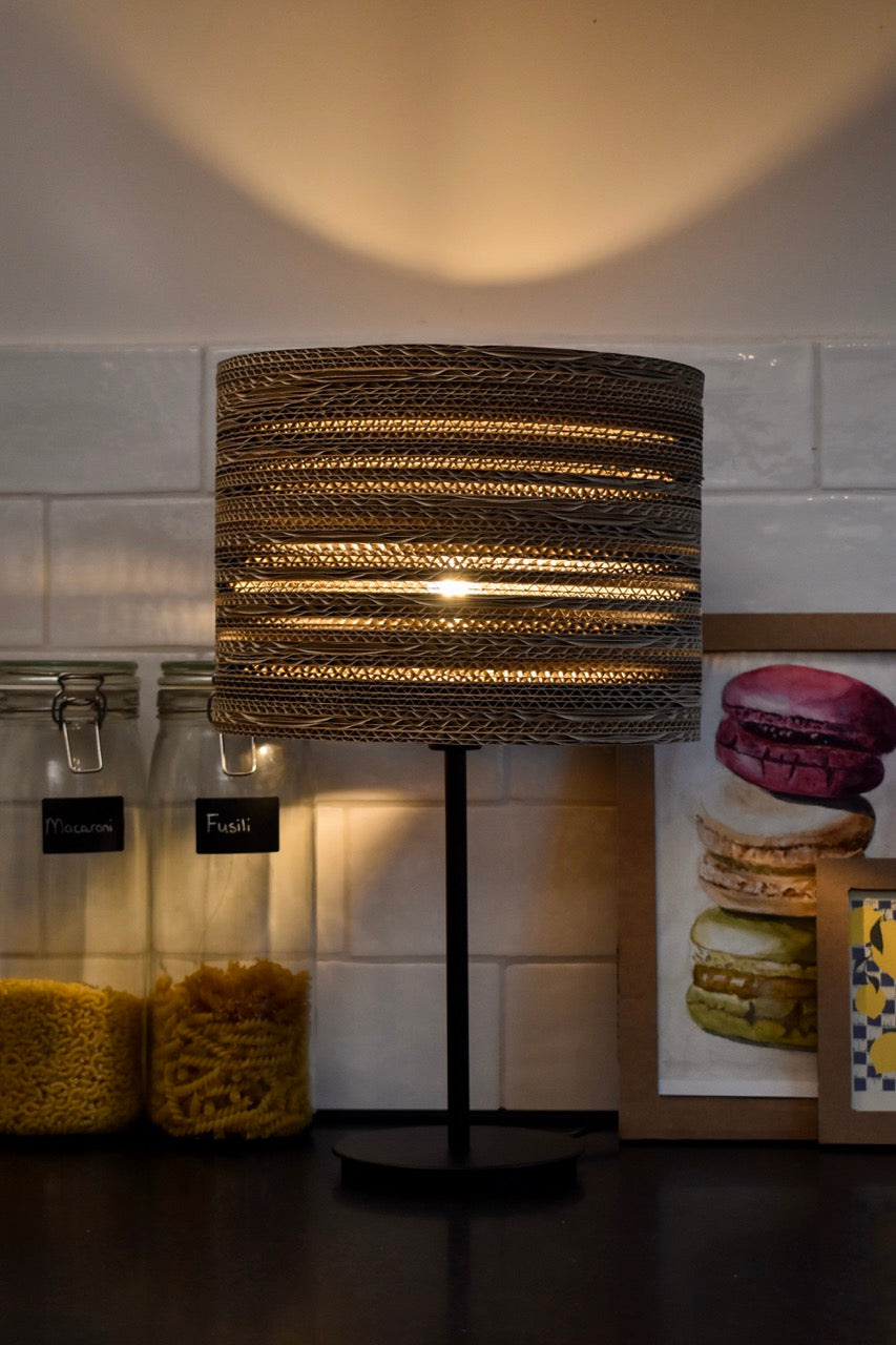 Kartonnen interlaken lamp