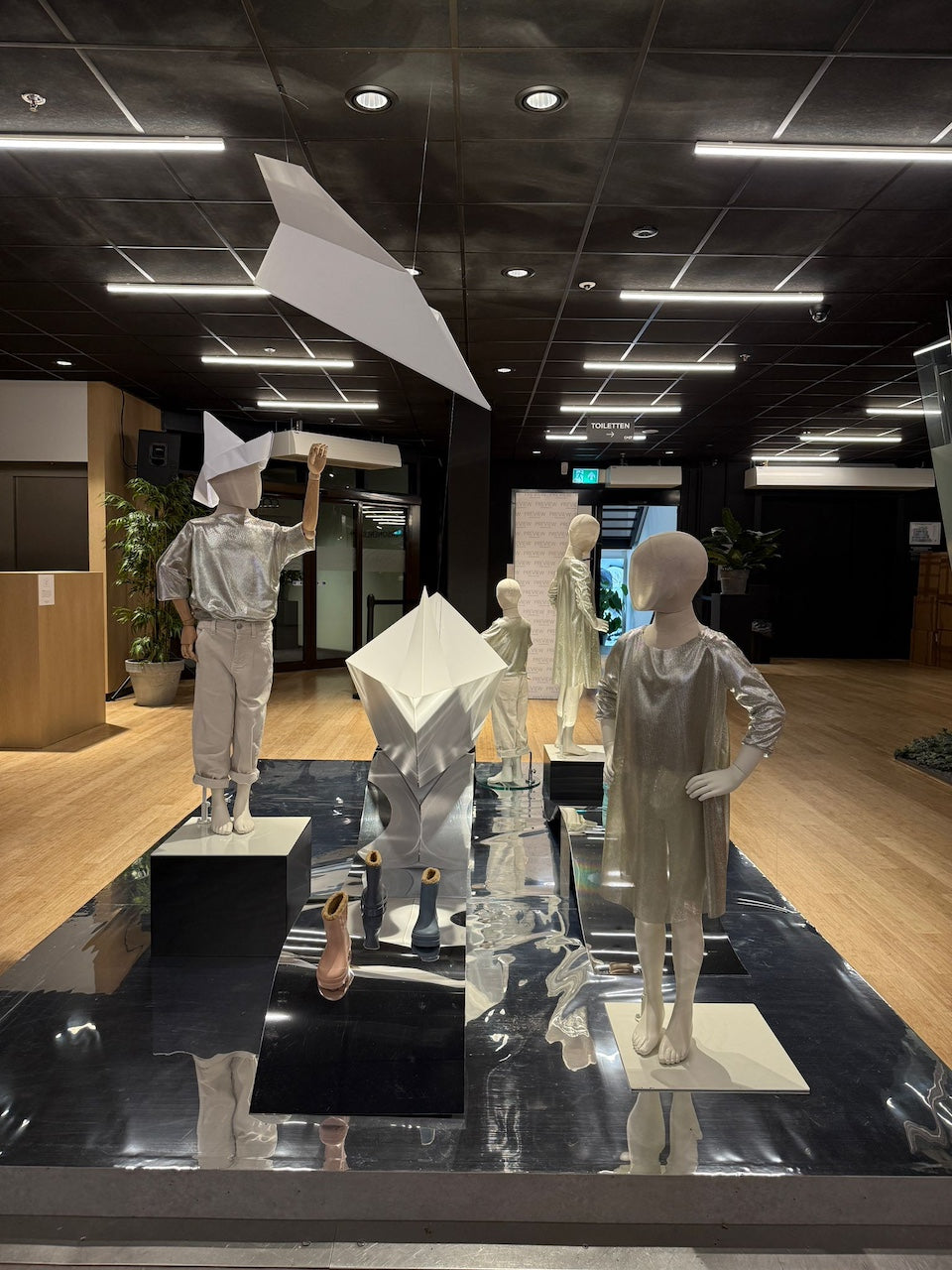 Kartonnen-kunst-voor-STIJLlab-1