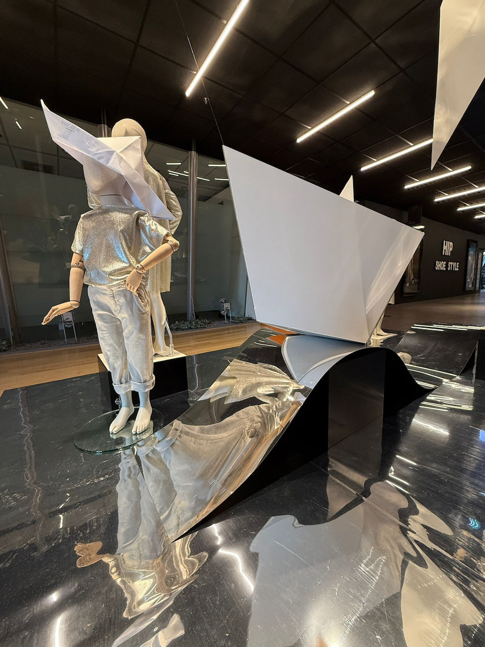 Kartonnen-kunst-voor-STIJLlab-4