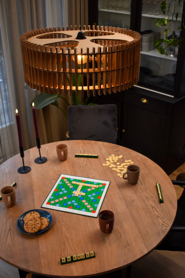 Kartonnen leeuwarden lamp