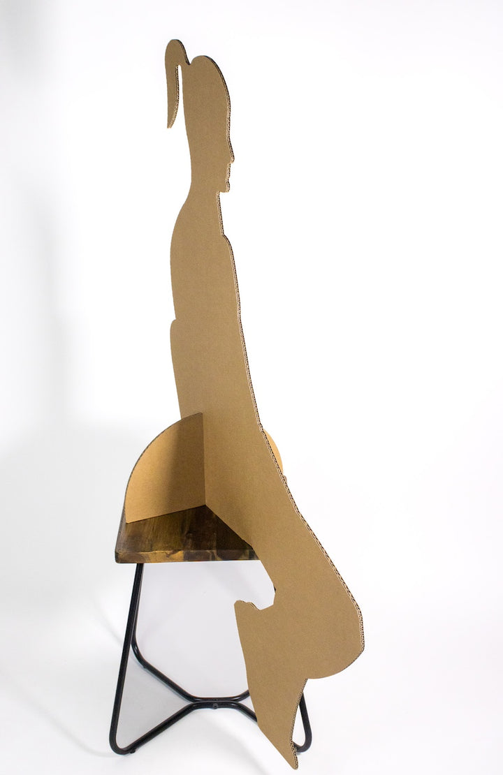 Kartonnen levensgroot figuur - zittend
