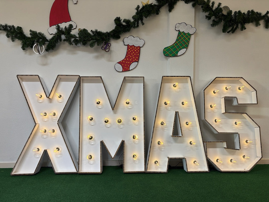 Kartonnen licht letters