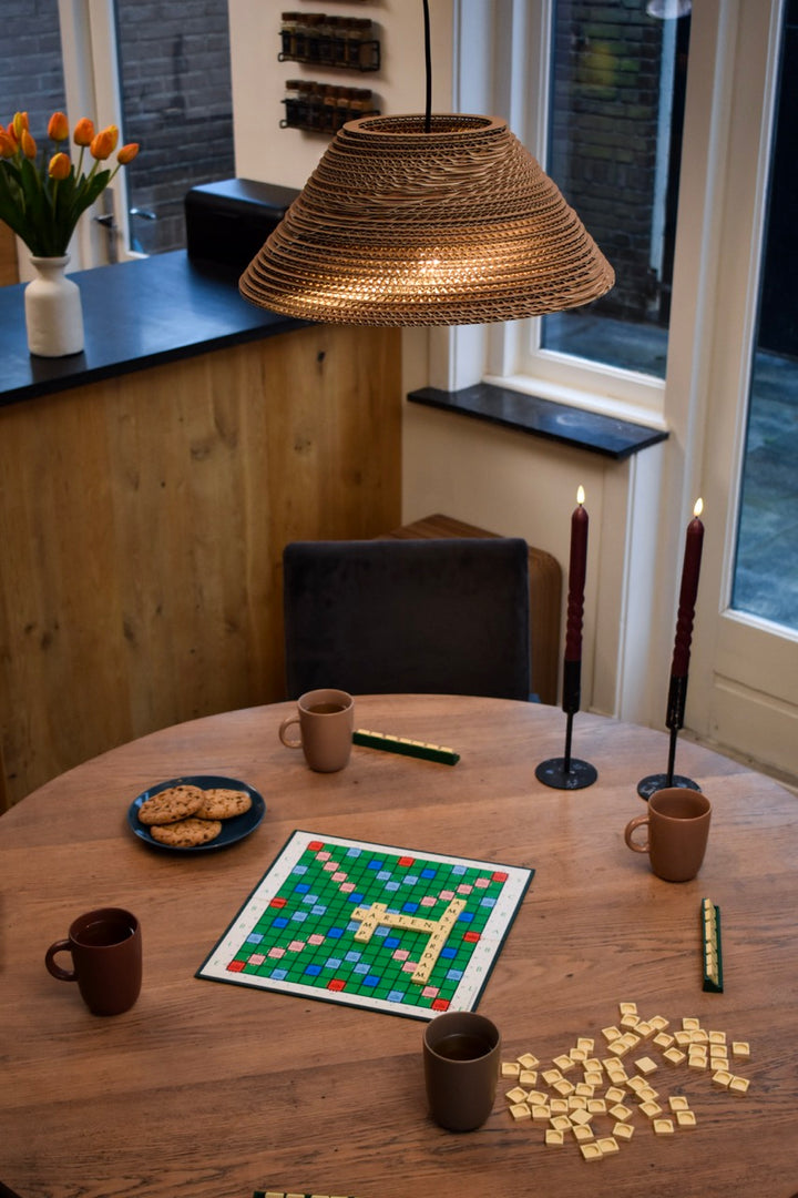 Kartonnen liempde lamp