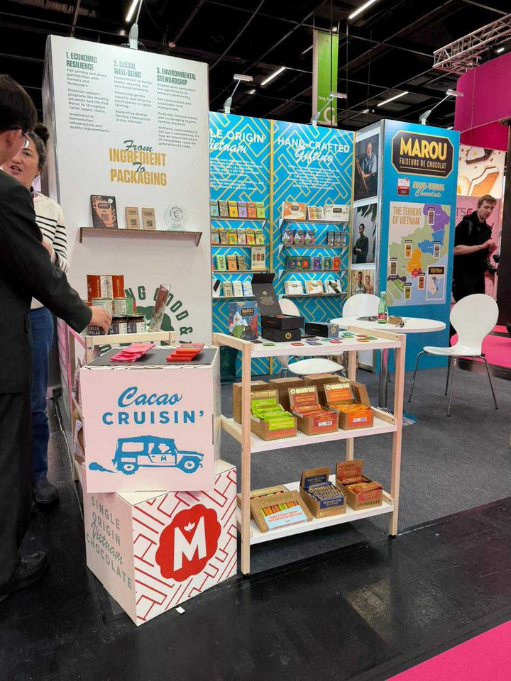 Cardboard printed stacking cube made to measure