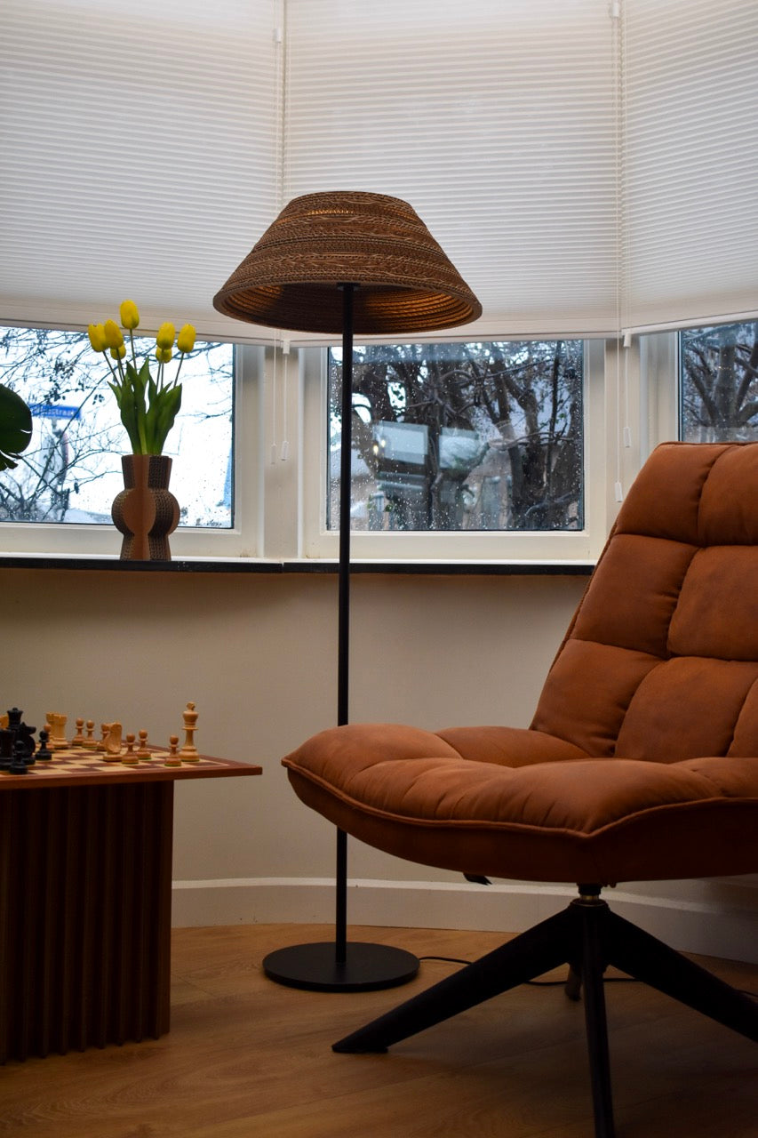 Cardboard midsland lamp