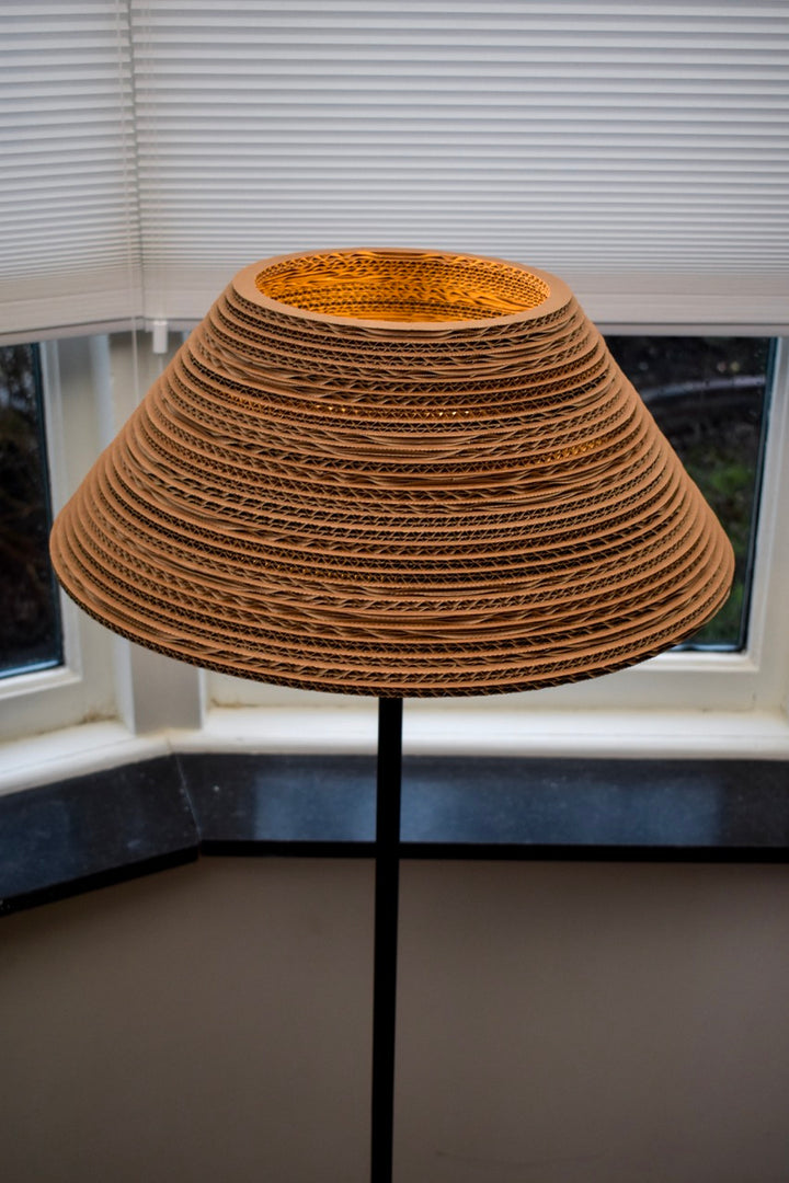 Cardboard midsland lamp