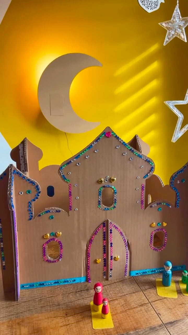 Cardboard moon wall lamp