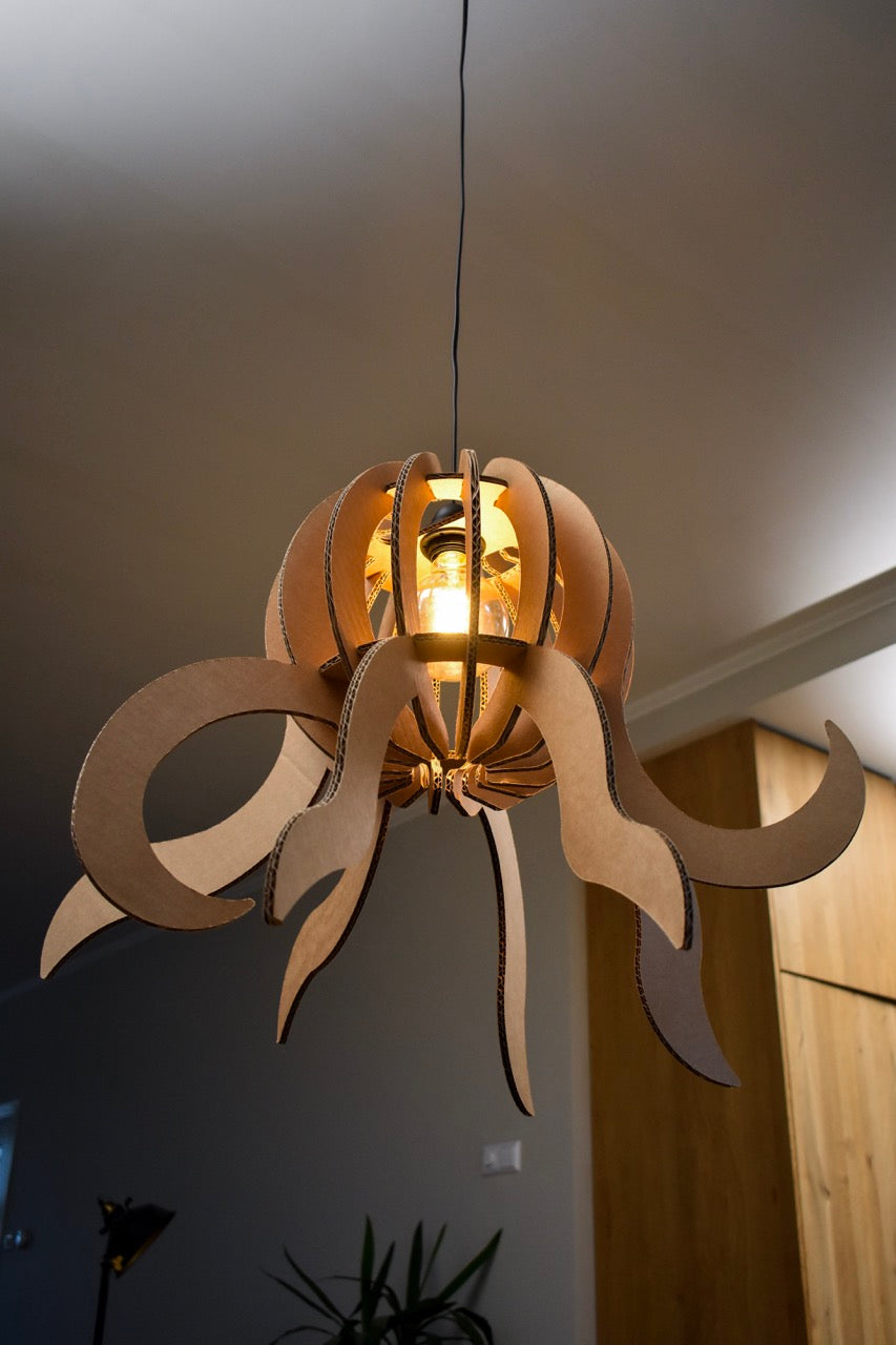 Octo Lampe aus Pappe