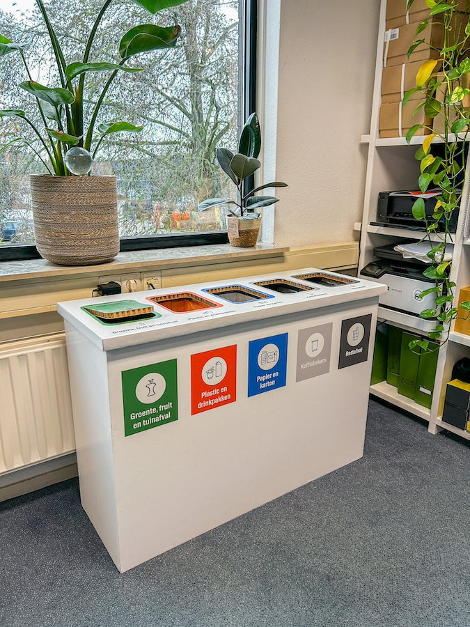 Ode-aan-de-thuiswerker:-werk-slim-met-kartonnen-creaties!-5