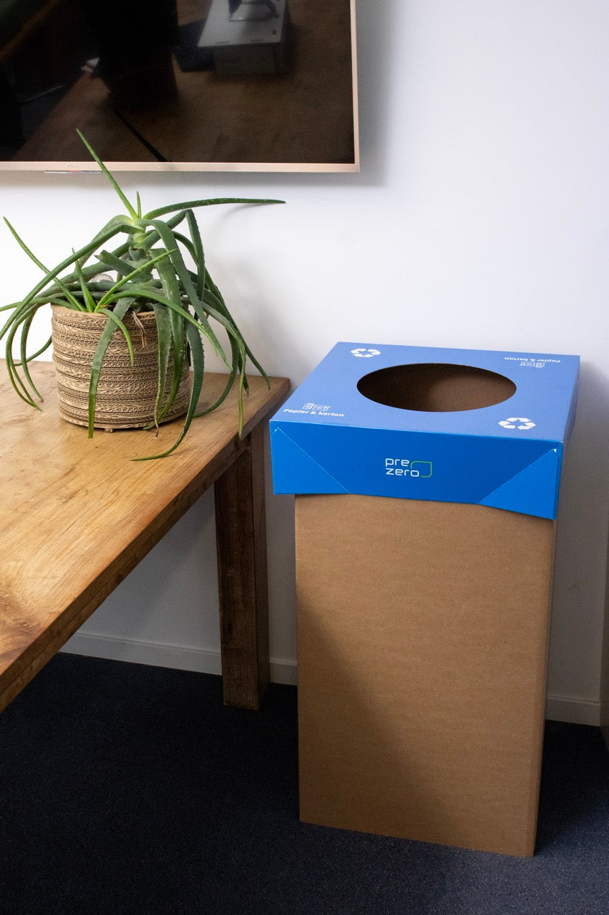 Cardboard box (240l)