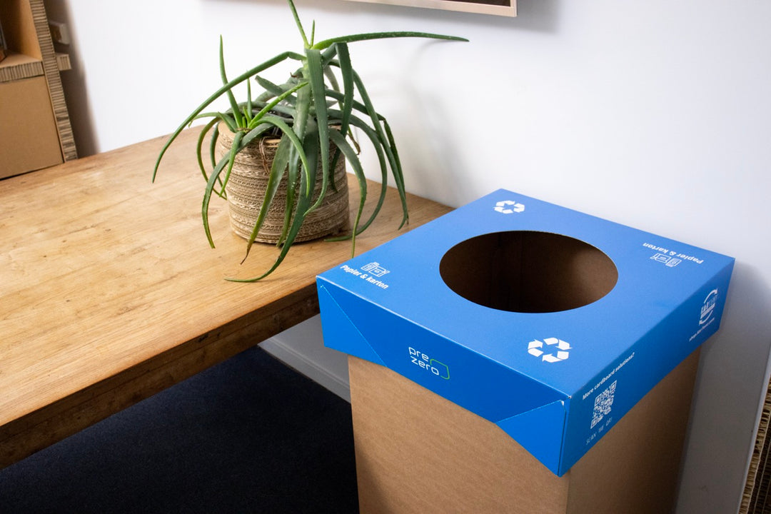 Cardboard box (240l)