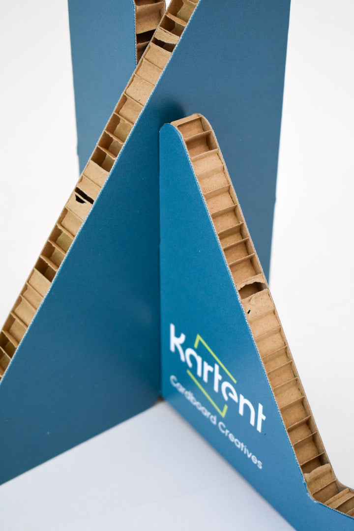 Kartonnen bedrukte tablet standaard