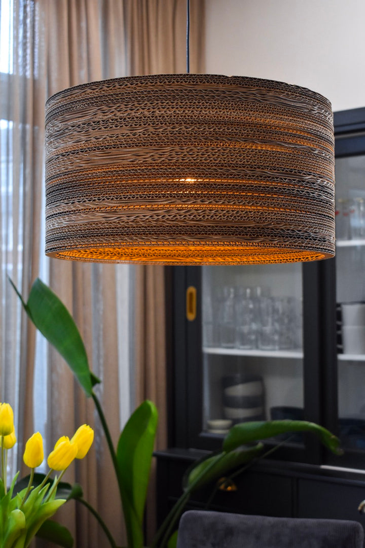 Kartonnen tolmin lamp