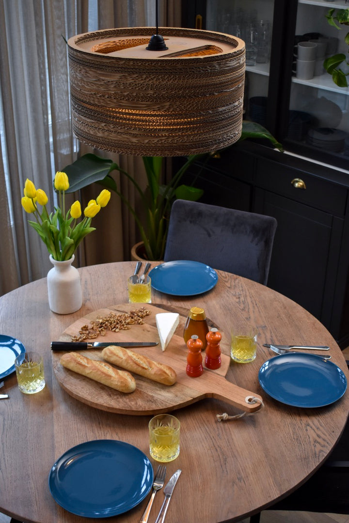 Kartonnen tolmin lamp