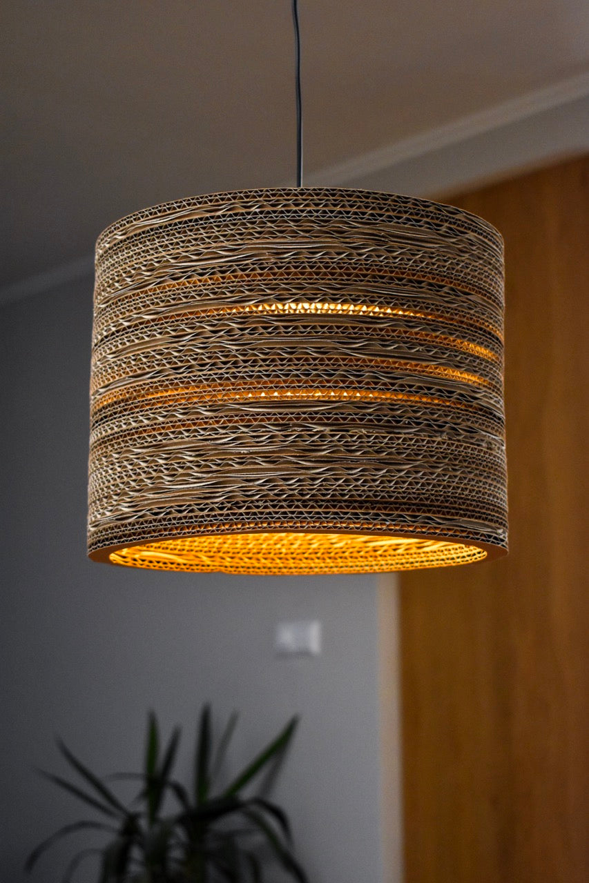 Kartonnen tolmin lamp