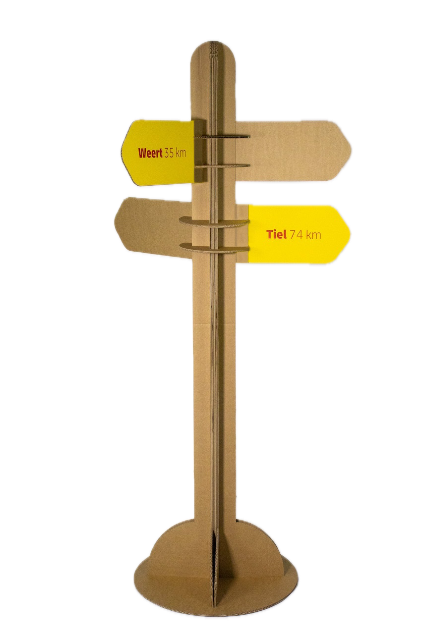 Kartonnen grote wegwijzer