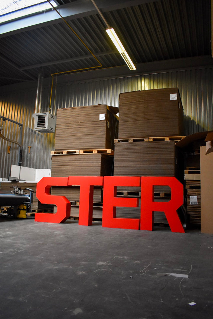 Cardboard XXL letters and numbers