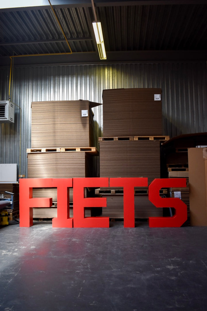 Cardboard XXL letters and numbers