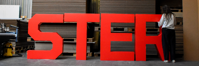 Kartonnen letters & cijfers | Standaard, bedrukte en lichtletters van ...