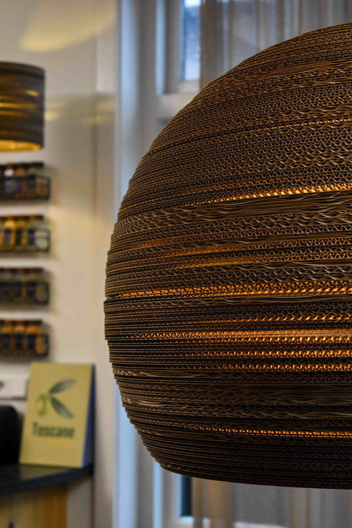 Zernez-Lampe aus Karton