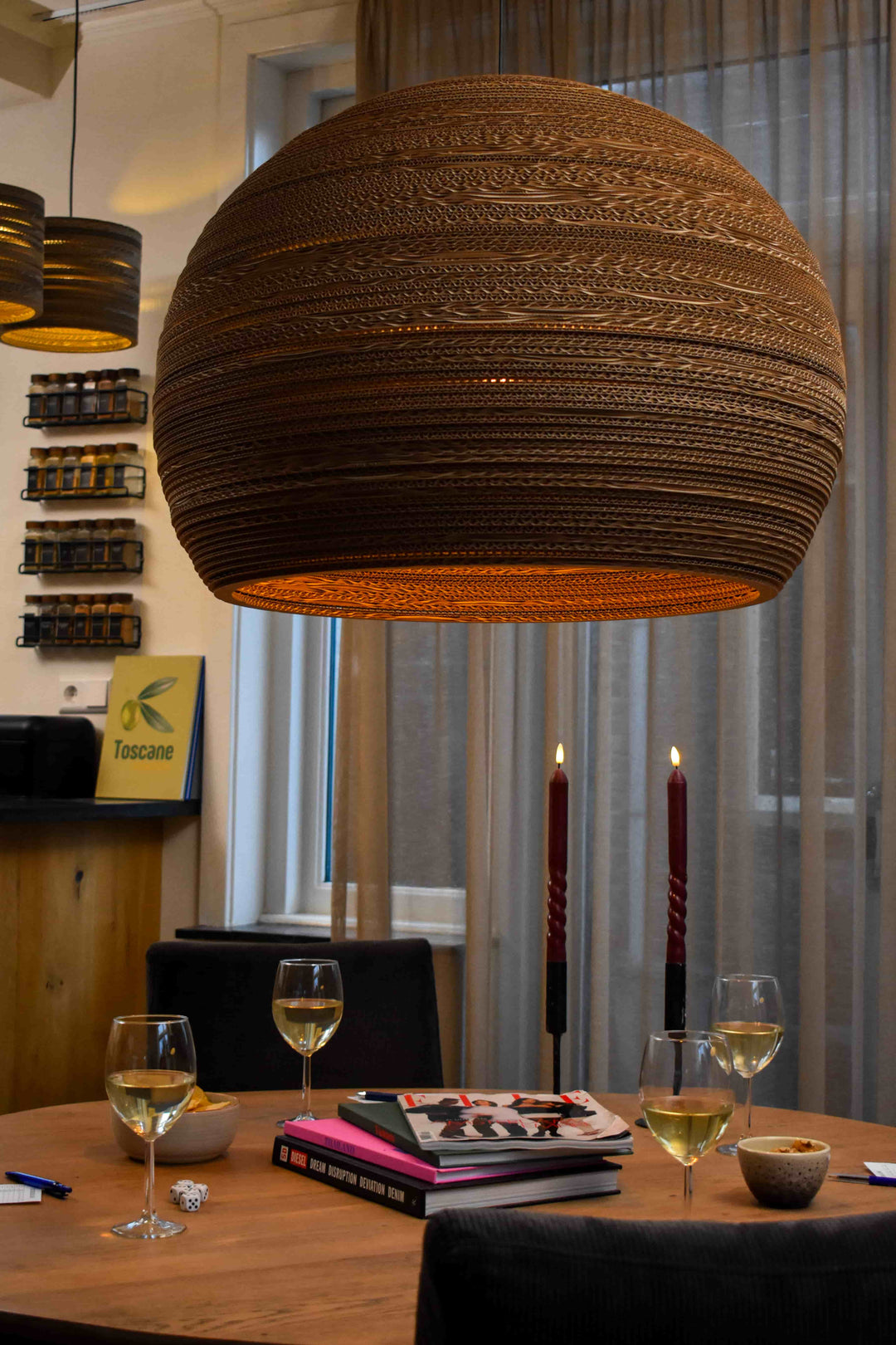 Zernez-Lampe aus Karton