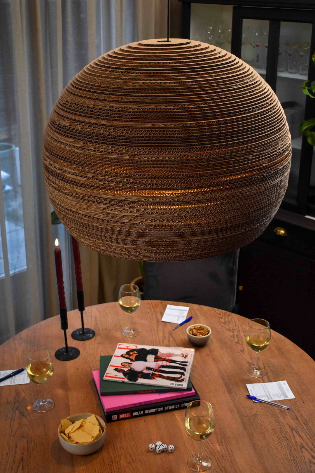 Zernez-Lampe aus Karton