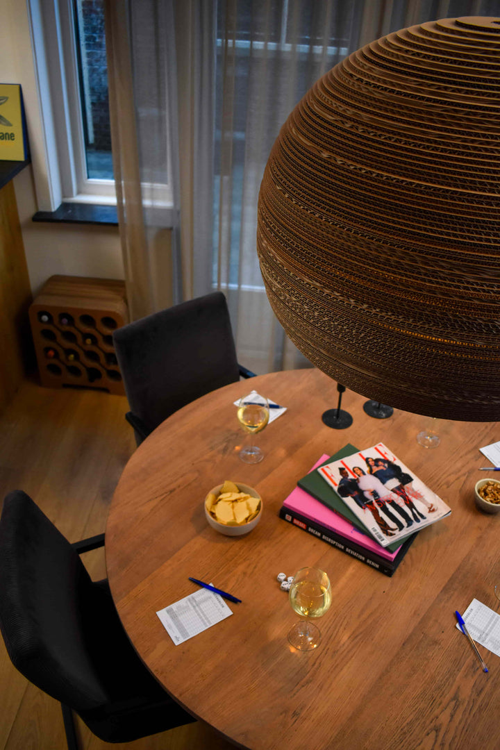 Zernez-Lampe aus Karton