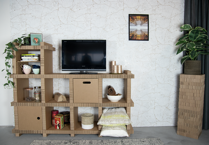 Karton Alaska Schrank
