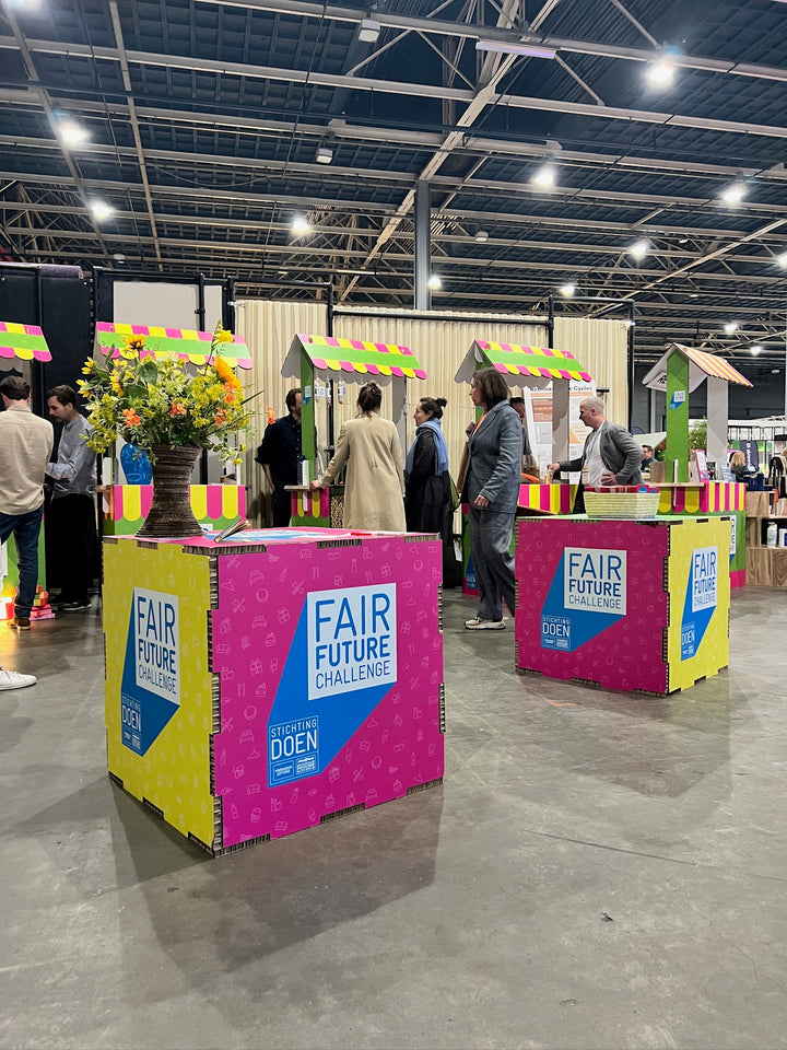 Kartonnen bedrukte honingraat stapelkubus